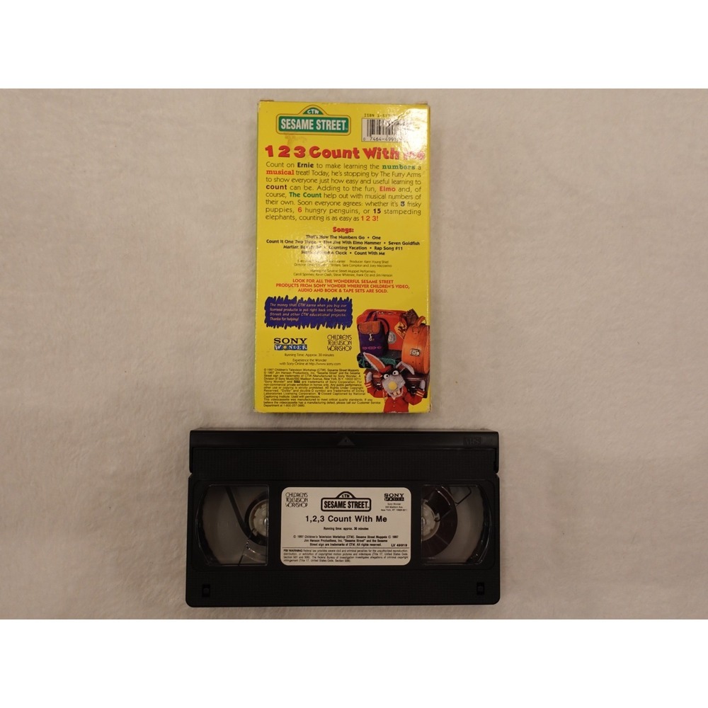 Sesame Street 123 Count With Me VHS Tape 1997 Sony Wonder Elmo Ernie Counting - Picture 2 of 9
